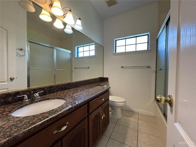 Building Photo - 13 Santa Teresa St