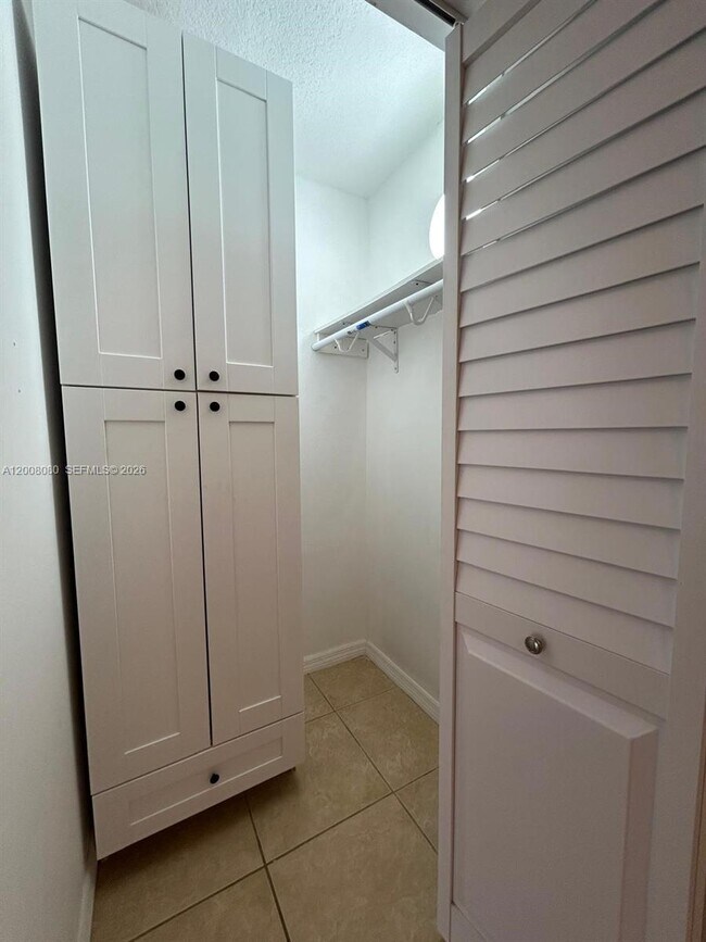 Building Photo - 14731 SW 170th Terrace