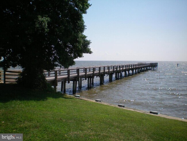 Building Photo - 6032 Melbourne Ave