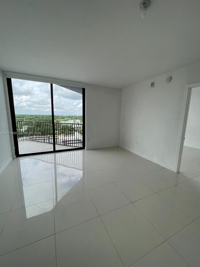 Building Photo - 5300 Paseo Blvd