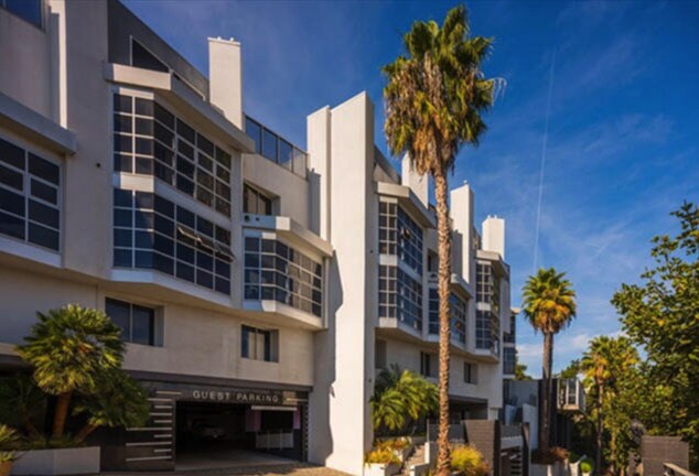 Primary Photo - 171 N Church Ln