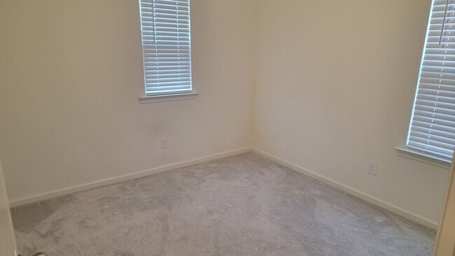 Building Photo - Beautiful Home in Youngsville for rent