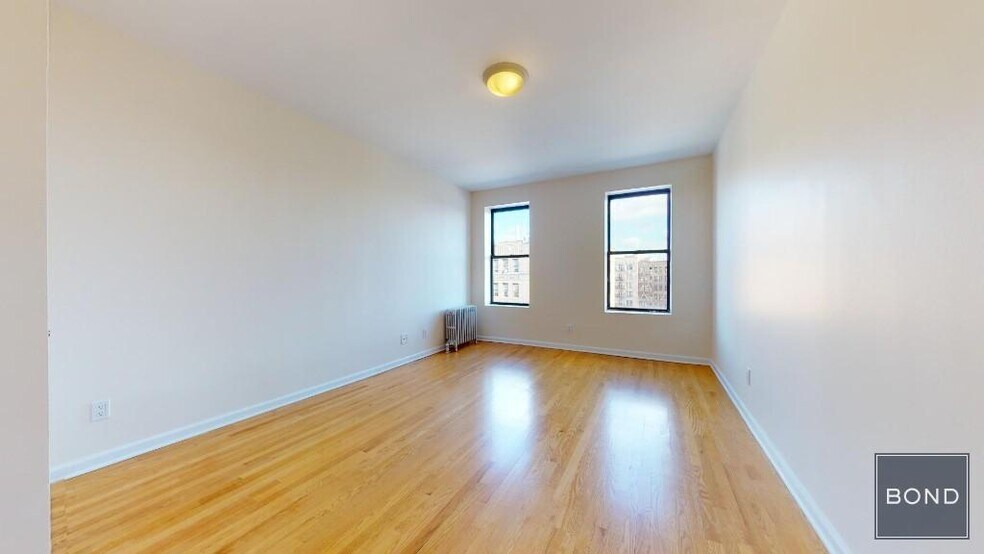Building Photo - 620 W 171st St