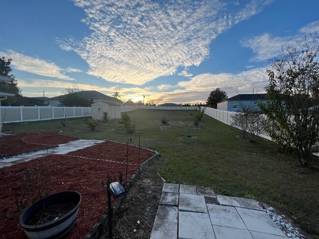 Building Photo - 3037 Bonkirk Dr