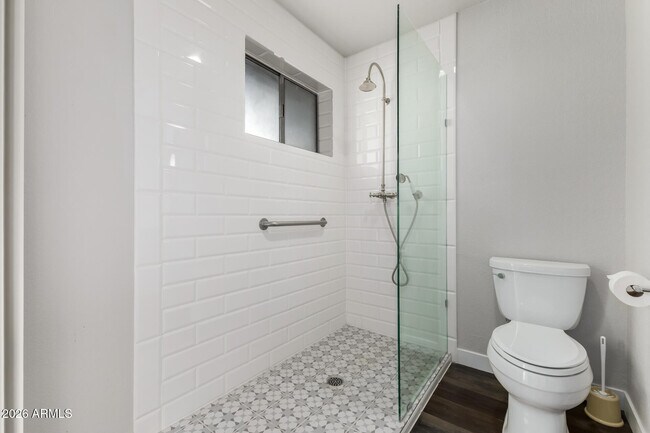 Building Photo - 15014 N 20th St