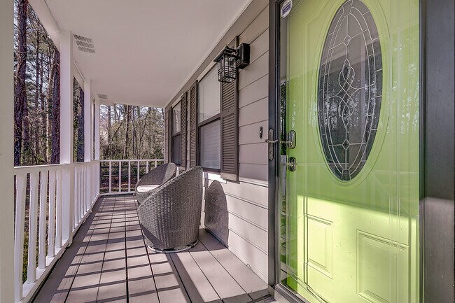 Building Photo - 2062 Woodbine Cir