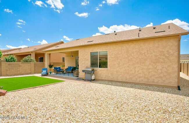 Building Photo - 6323 E Beckett Trl