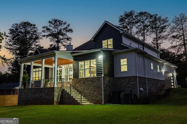 Building Photo - 6651 Malvin Dr