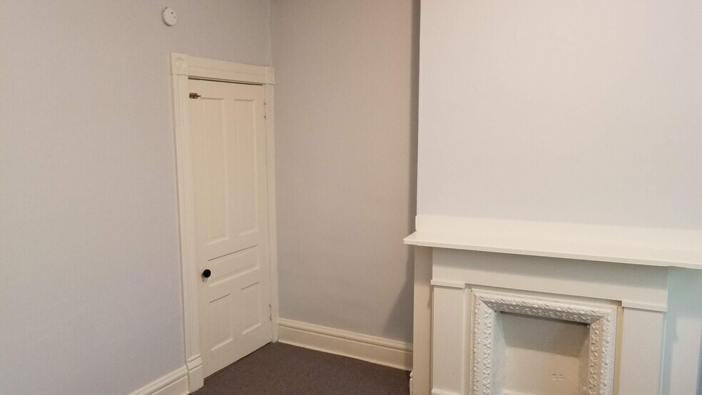 Bedroom 3 - 309 Lawn St