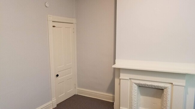 Bedroom 3 - 309 Lawn St