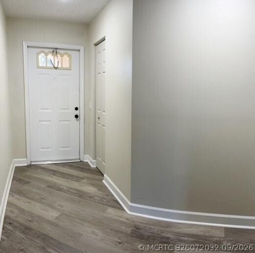 Building Photo - 1370 Cottonwood Cir