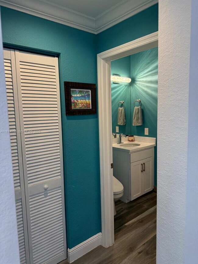 Building Photo - 2863 SW 120th Terrace