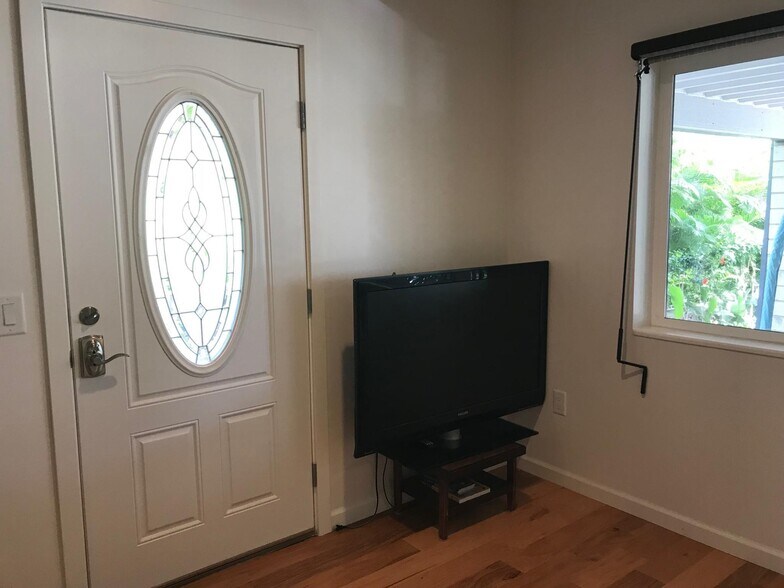 Entrance - 1876 Mott-Smith Dr
