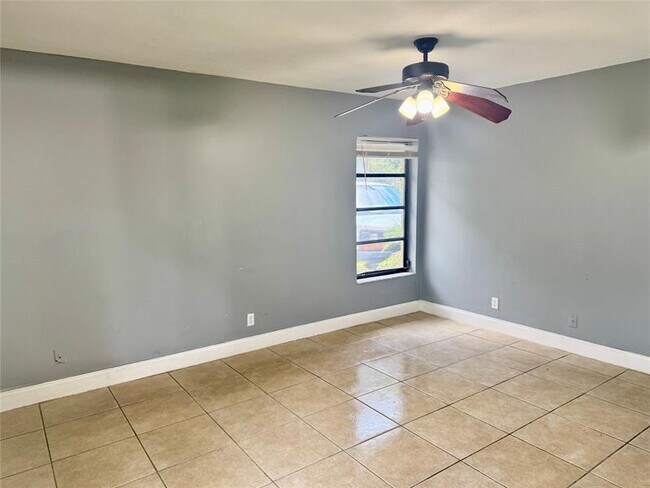 Building Photo - 10630 NW 45th St