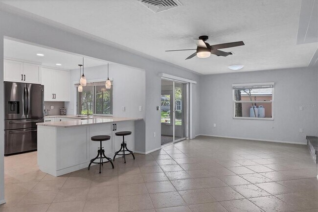 Building Photo - 3313 Pembrook Dr