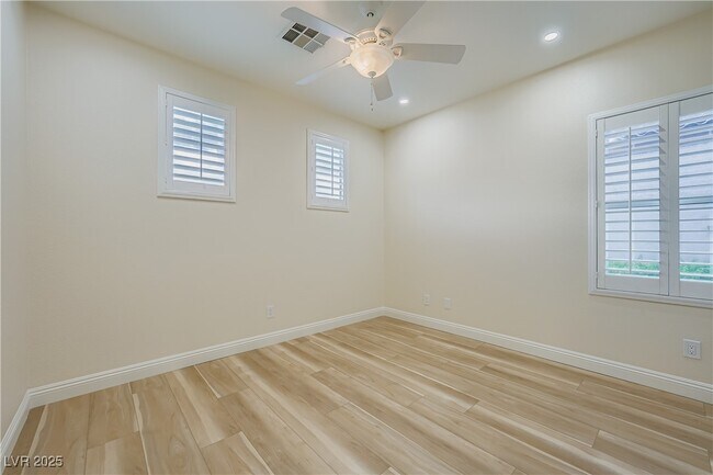Building Photo - 840 S Paseo Rocoso Pl