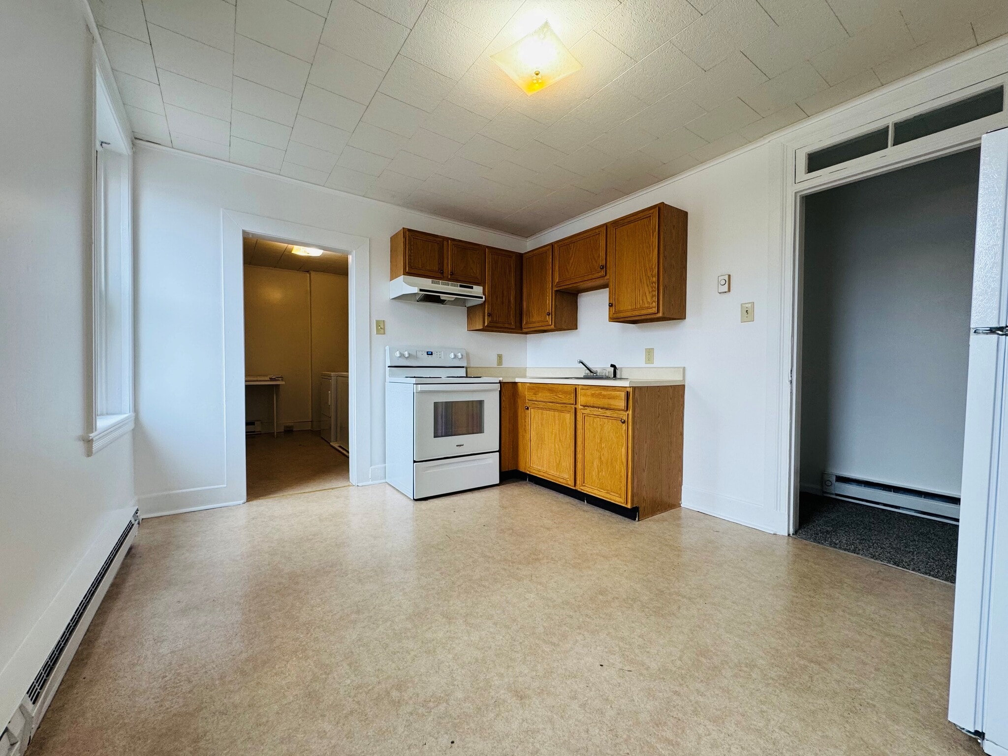 Kitchen - 519 Market St