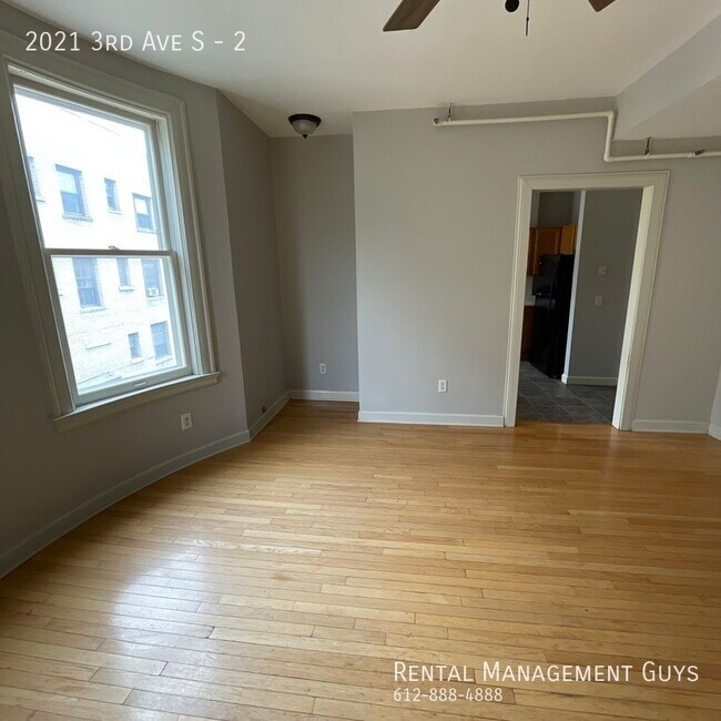 Building Photo - 2021 3rd Ave S