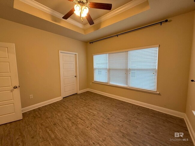 Building Photo - 6824 Spaniel Dr