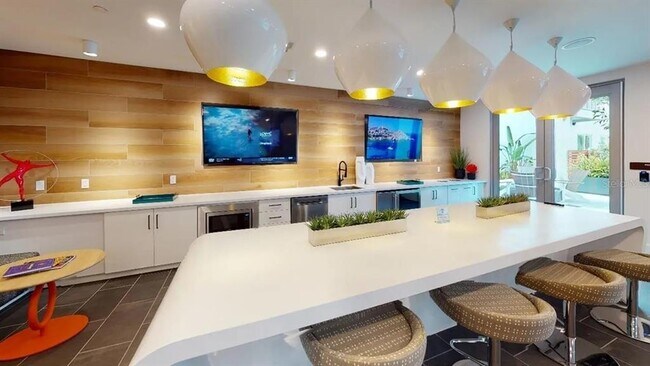 Building Photo - 503 Chatham Ave