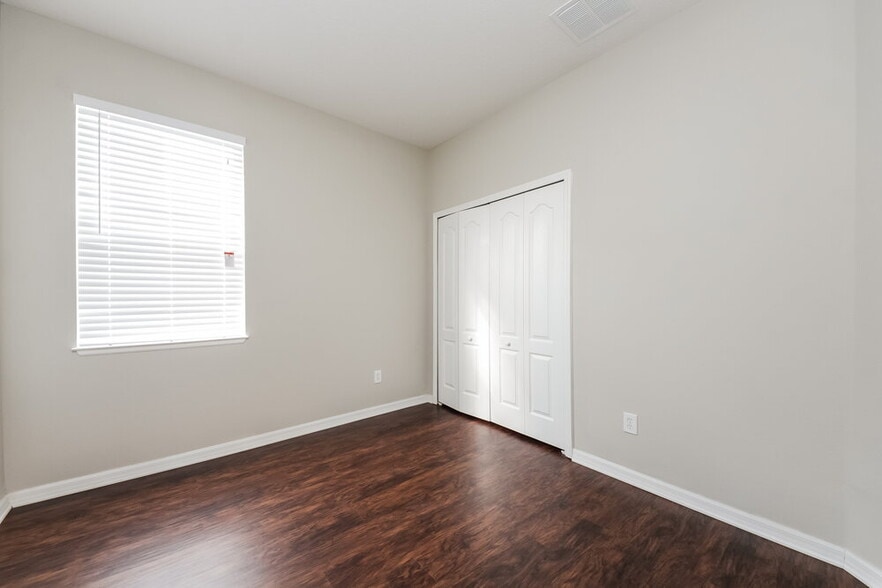 Building Photo - 2606 Corsini Ln