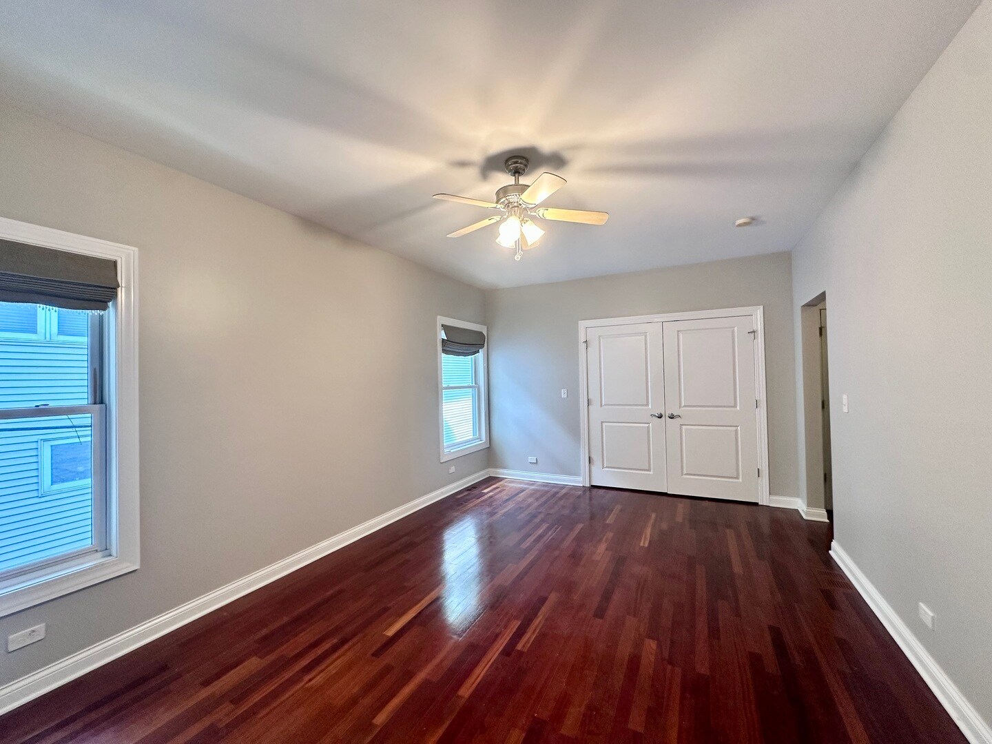Primary br - 3122 N Paulina St