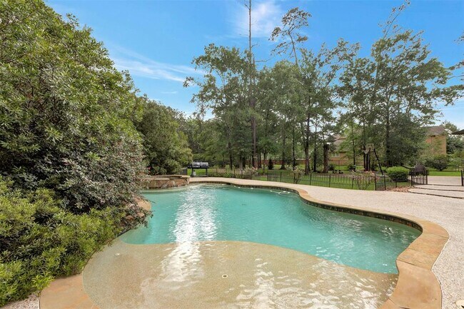 Building Photo - 6303 Star Light Ct