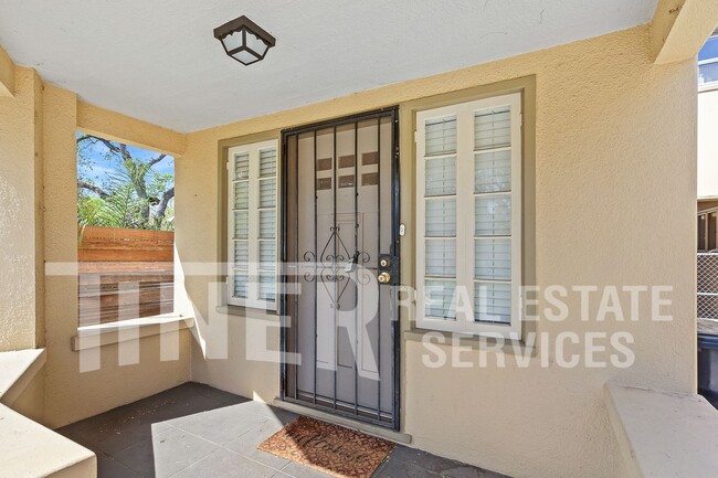 Building Photo - 2133 Marshall Way