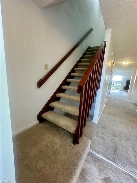 Building Photo - 255 Mannings Ln