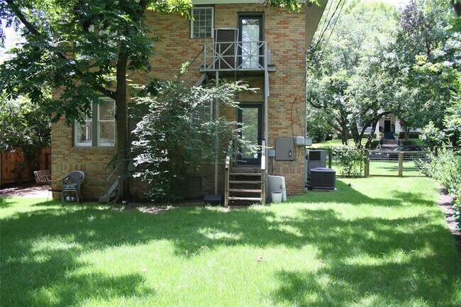 Building Photo - 3109 Wheeler St