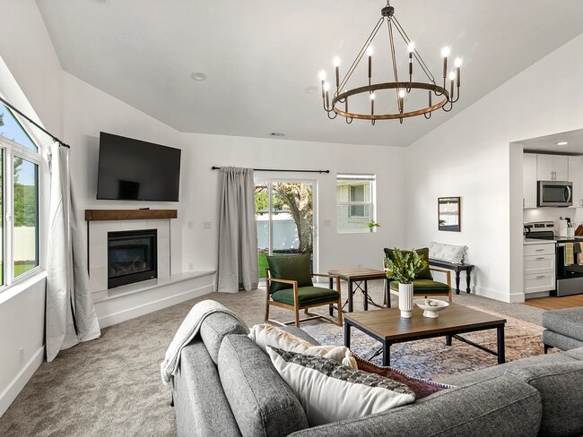 Building Photo - Fully Renovated 5BR Home with RV Parking & Designer Finishes