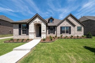 Building Photo - 14830 Rosario Rd