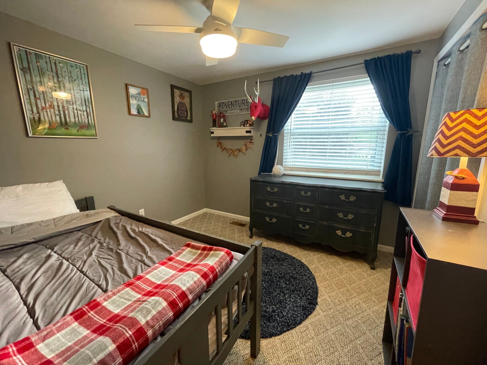 Building Photo - 2863 Foster Ave