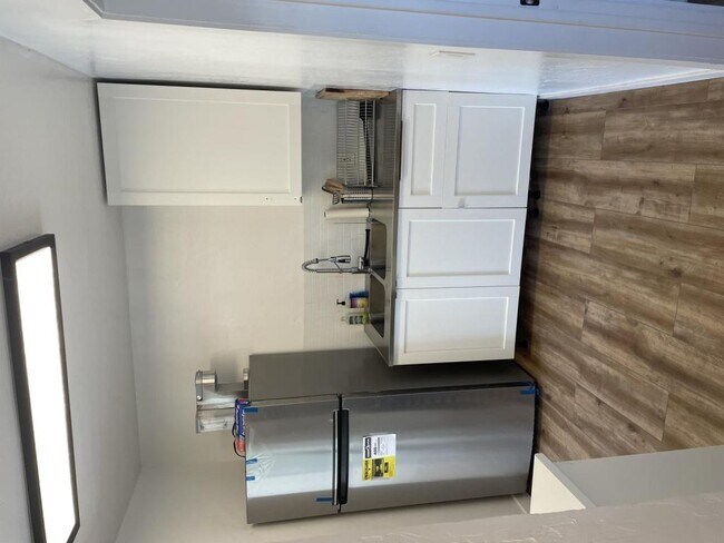 Building Photo - 4037 1/2 National Ave, Upstairs, San Diego, CA 92113