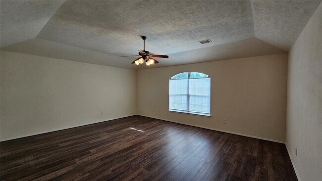 Building Photo - 1806 Vernal Glen Cir