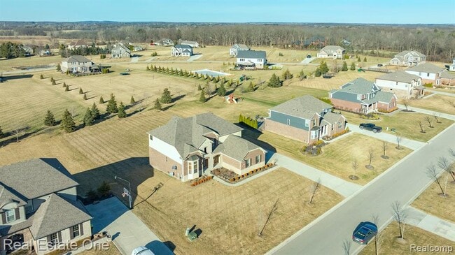 Building Photo - 101 Oakland Crest Dr