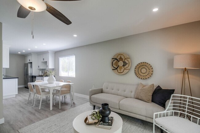 Floorplan - The Pointe  Apartments