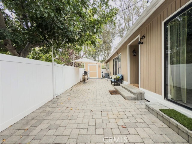 Building Photo - 25755 Via Lomas