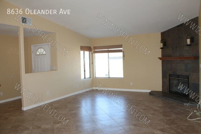 Building Photo - 8636 Oleander Ave