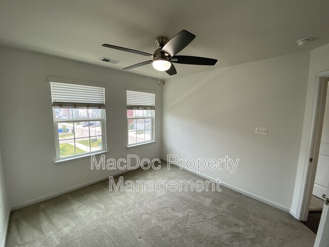 Building Photo - 2803 Wheatland Station Way