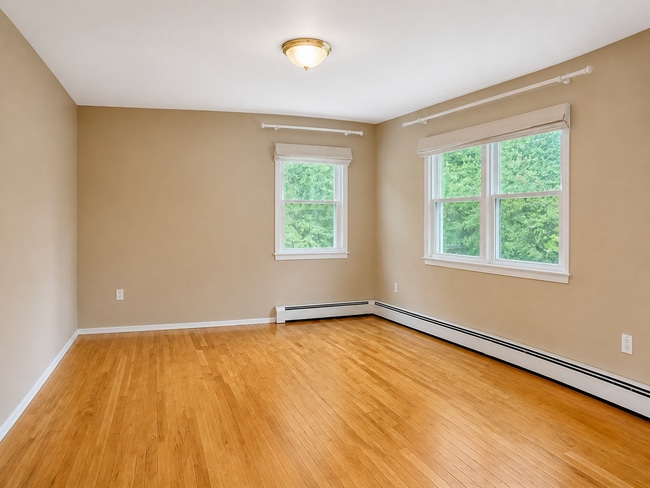 Building Photo - 119 Edgewood Rd