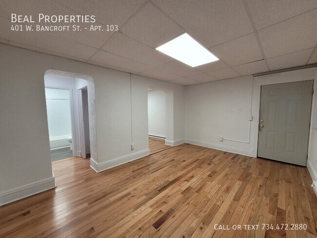 Building Photo - 401 W Bancroft St