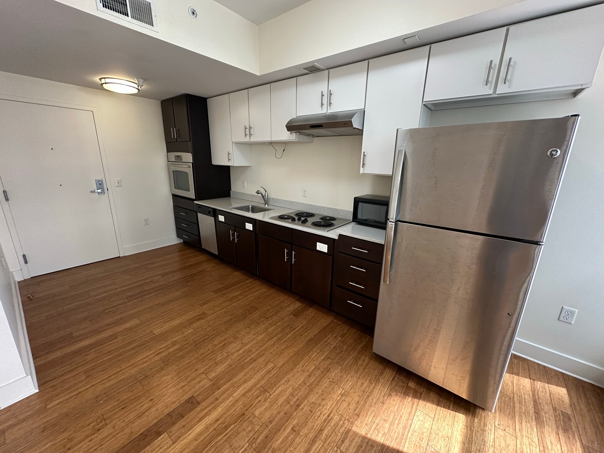 Building Photo - 3 Winter Pl