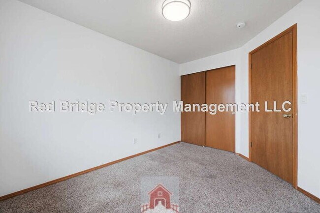 Building Photo - 13571 SW Uplands Dr