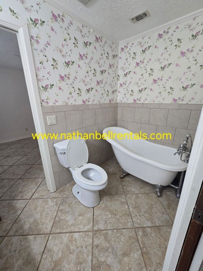 Building Photo - 3095 Mahaffey Ln