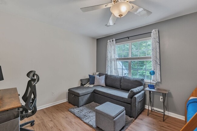 Building Photo - Charming 2-Bedroom Prescott Village Townhome!