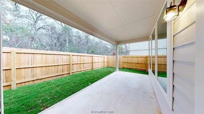 Building Photo - 5789 Cerrillos Dr