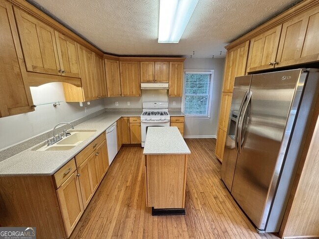 Building Photo - 45 Gentry Dr