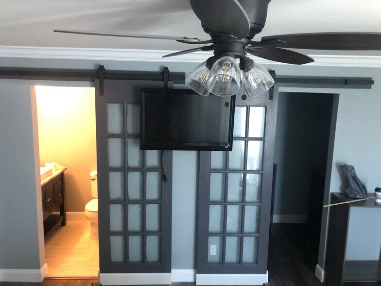 Master Bedroom - 5311 Goldenrod Dr