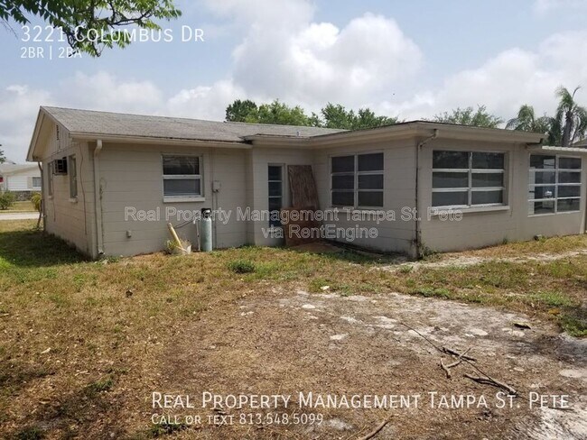 Building Photo - 3221 Columbus Dr